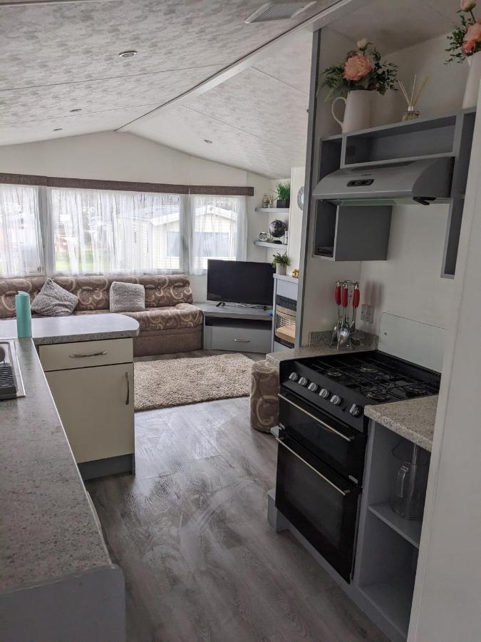 Static Caravan On Lady'S Mile Holiday Park Dawlish Exterior foto
